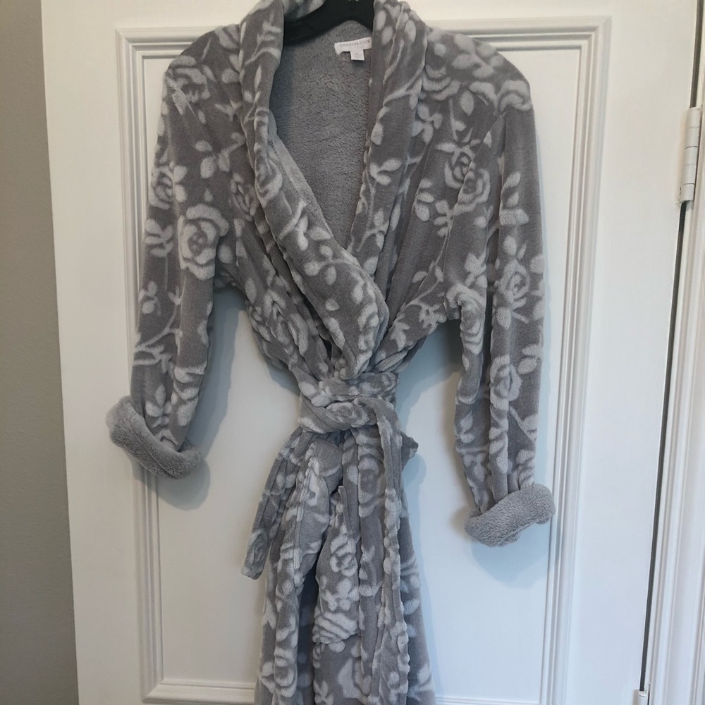 NEW Plush Robe Charter Club